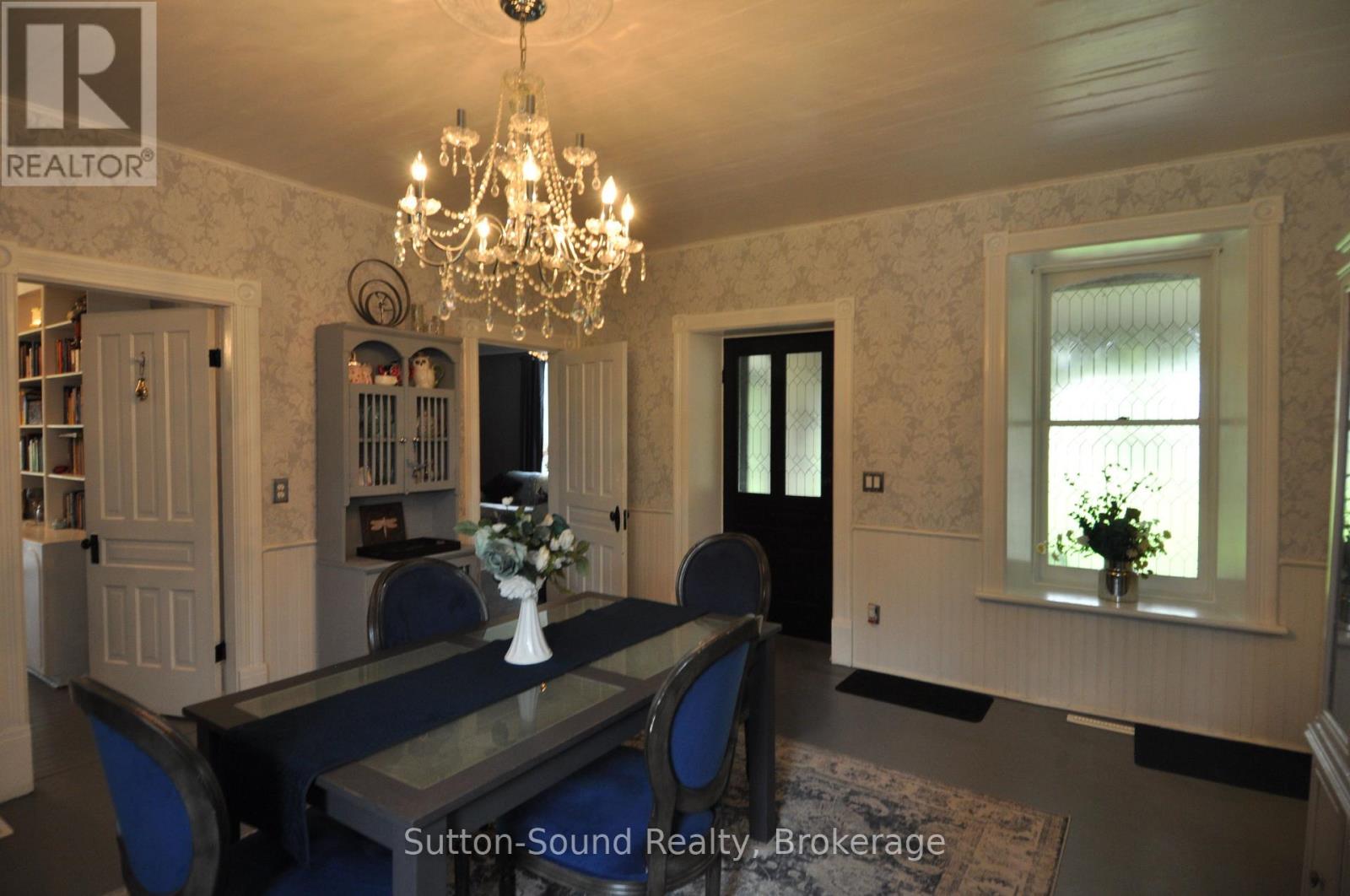 382105 17 Concession, Georgian Bluffs, Ontario  N0H 2T0 - Photo 5 - X12154628