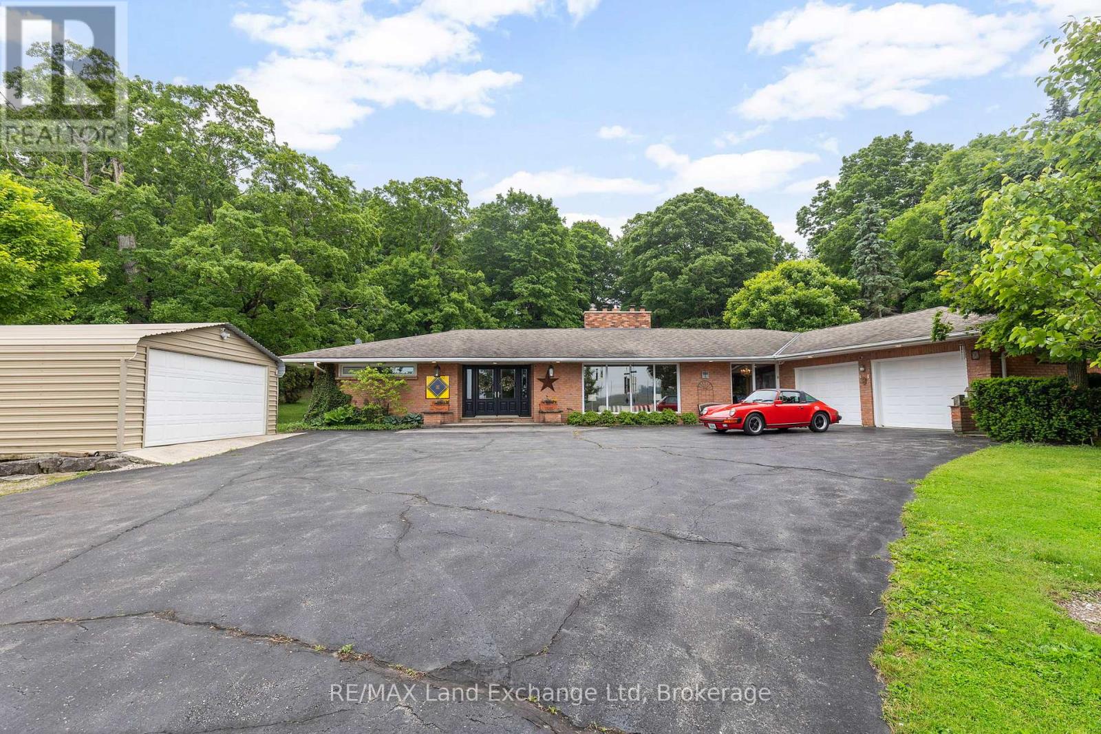 14519 Elginfield Road, Middlesex Centre, Ontario  N0M 2J0 - Photo 7 - X12202620