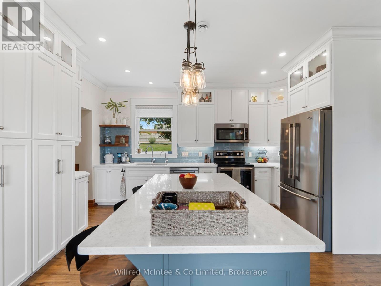 938 Old Durham Road, Brockton, Ontario  N0G 2V0 - Photo 41 - X12307440