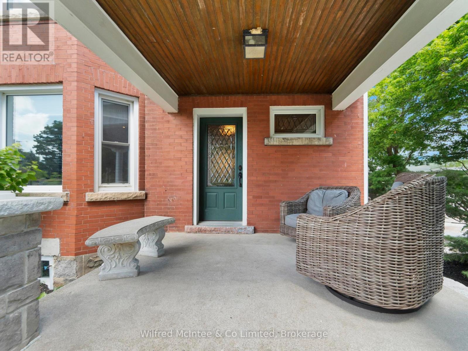 938 Old Durham Road, Brockton, Ontario  N0G 2V0 - Photo 36 - X12307440