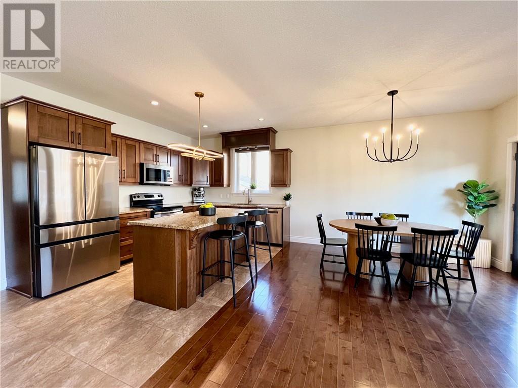 Property at 32 Prescott Street image 4