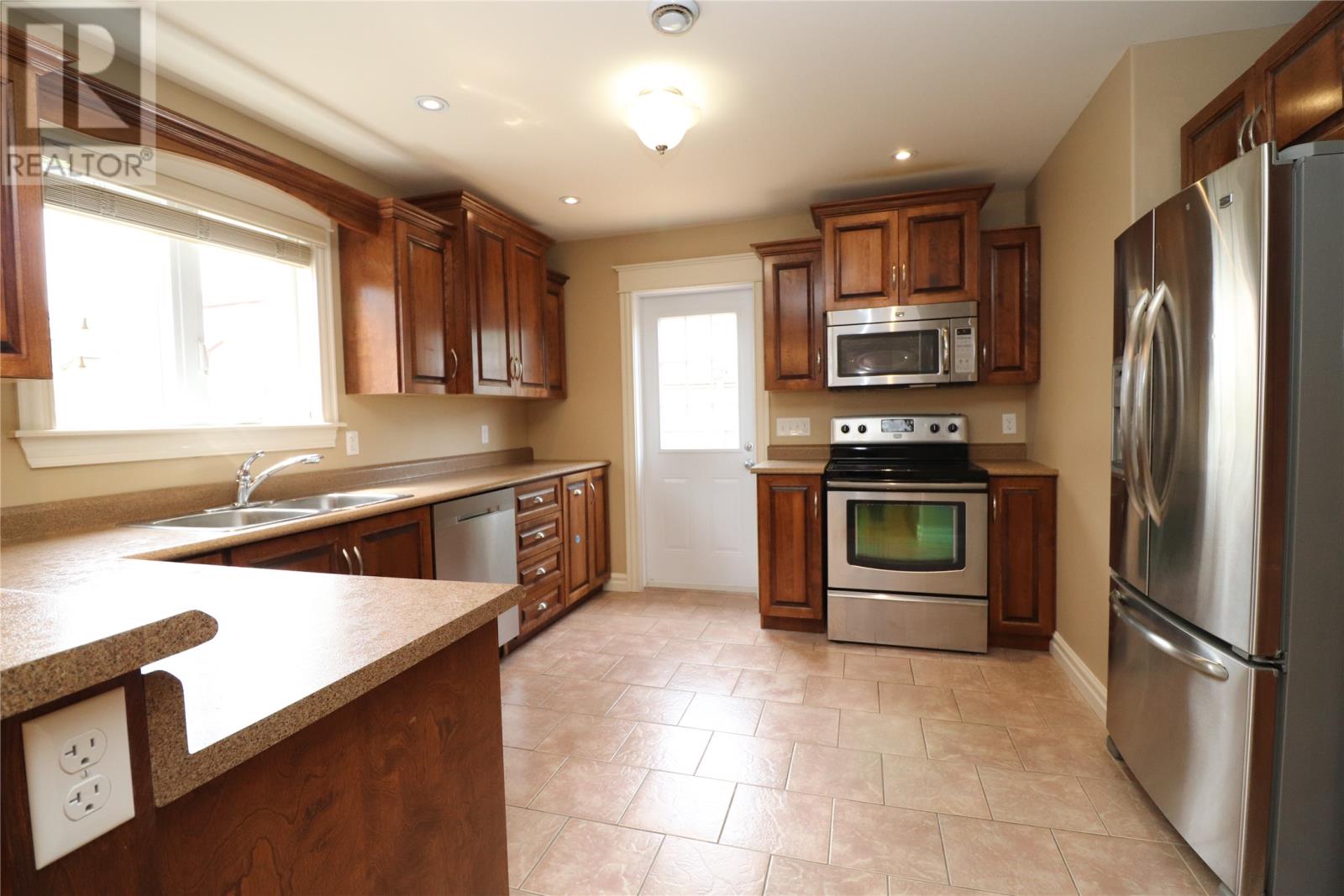 16 Mike Adam Place St. John's Newfoundland & Labrador Canada A1H1A2, for Sale, residential, Haris Barki, Keller Williams Platinum Realty