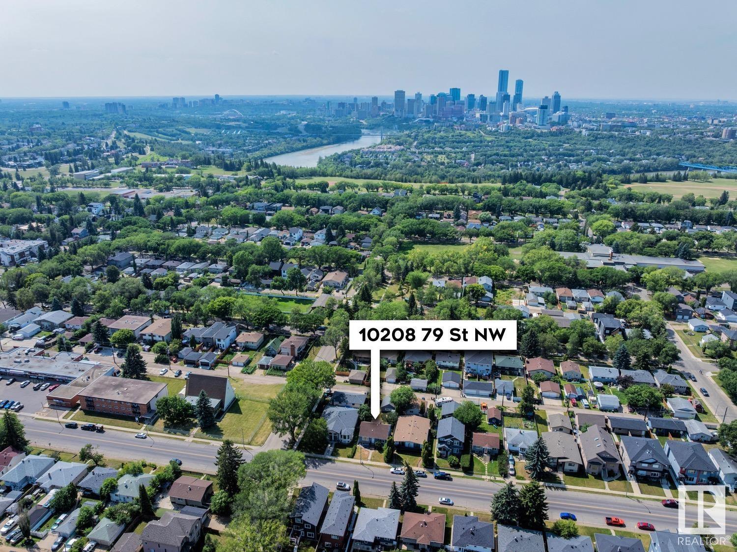 Property at 10208 79 ST NW image 2