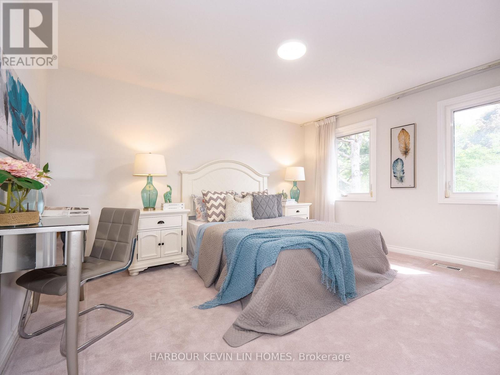 18 Whitman Street, Toronto, Ontario  M2M 3H8 - Photo 29 - C12307351