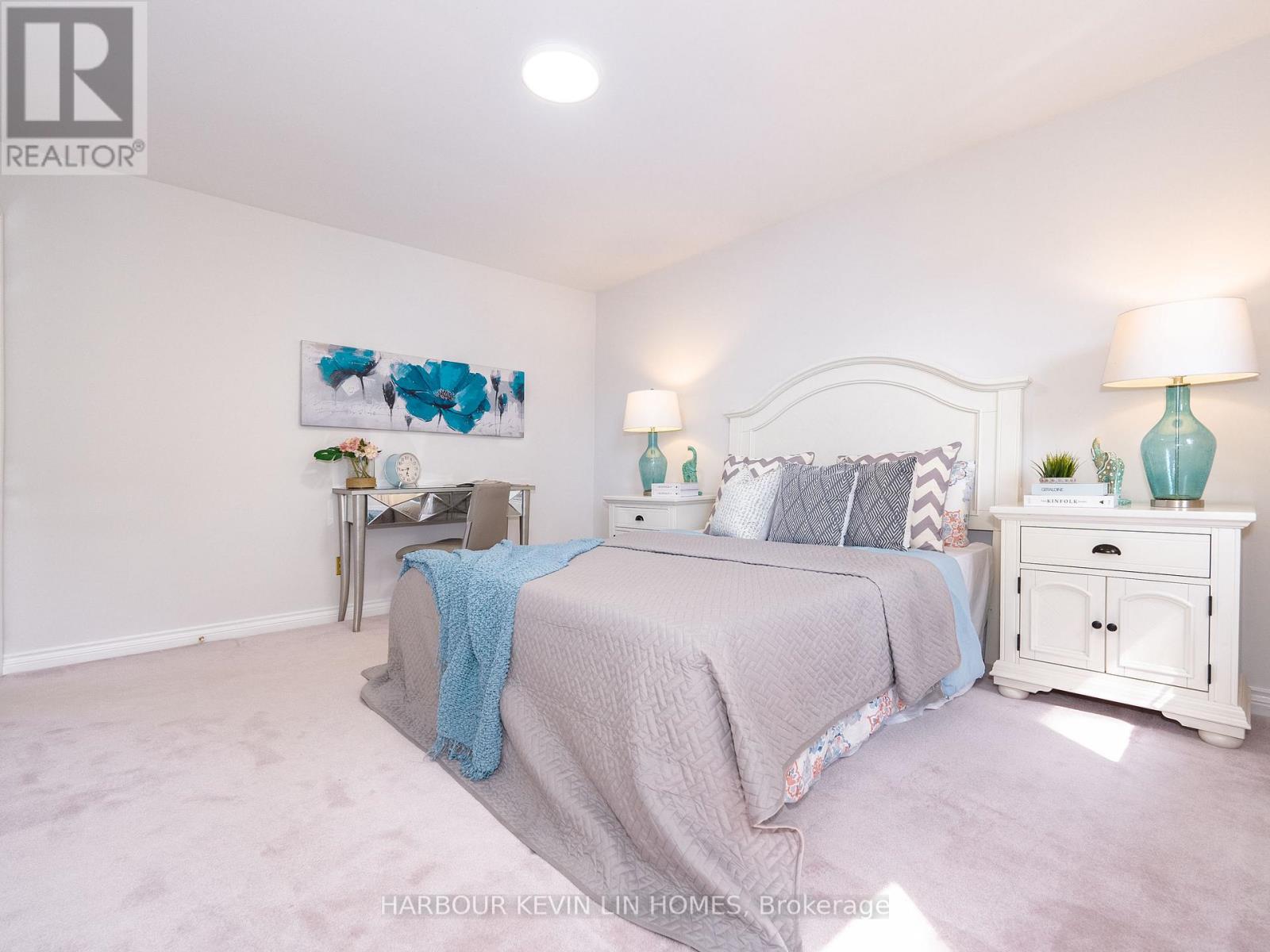 18 Whitman Street, Toronto, Ontario  M2M 3H8 - Photo 30 - C12307351