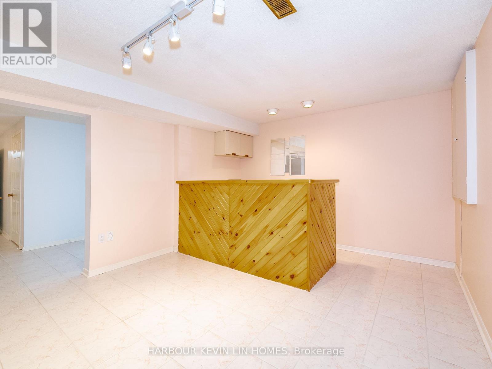 18 Whitman Street, Toronto, Ontario  M2M 3H8 - Photo 35 - C12307351