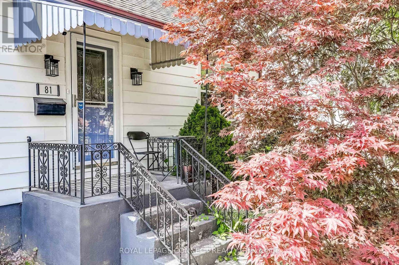 Property at 81 BEATRICE STREET W image 4