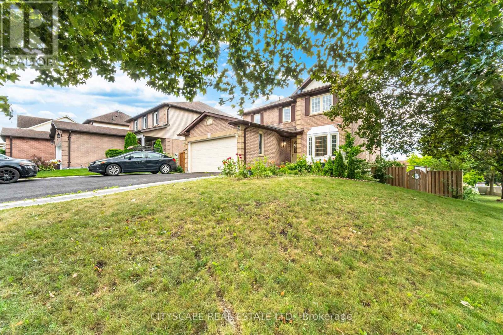 Property at 12 COOMER CRESCENT image 1