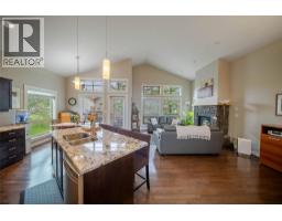 233 BOULDER  NW Creek, cranbrook, British Columbia