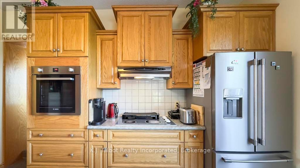 79823 Bluewater Highway, Central Huron, Ontario  N7A 3X8 - Photo 18 - X12307538