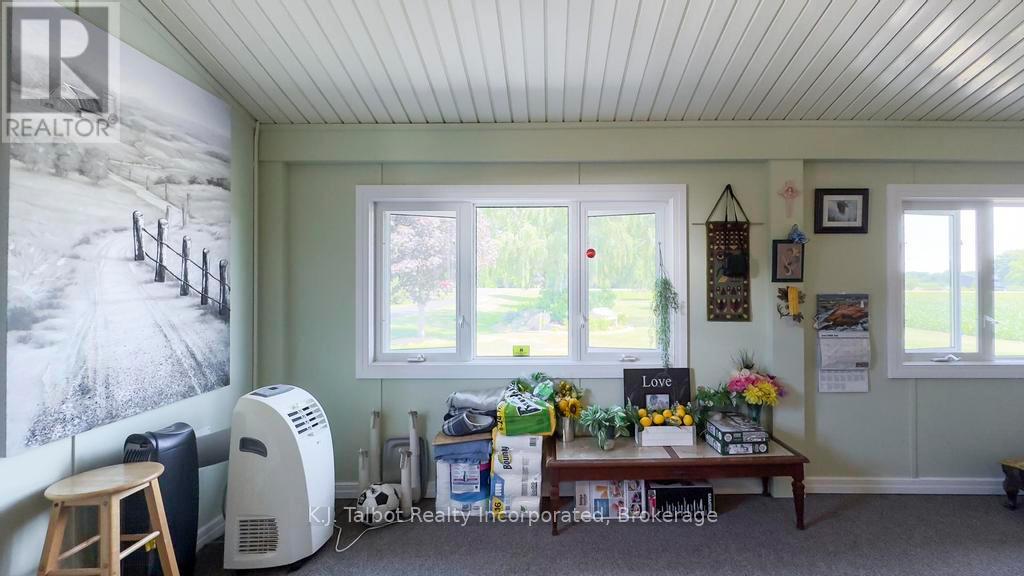79823 Bluewater Highway, Central Huron, Ontario  N7A 3X8 - Photo 21 - X12307538