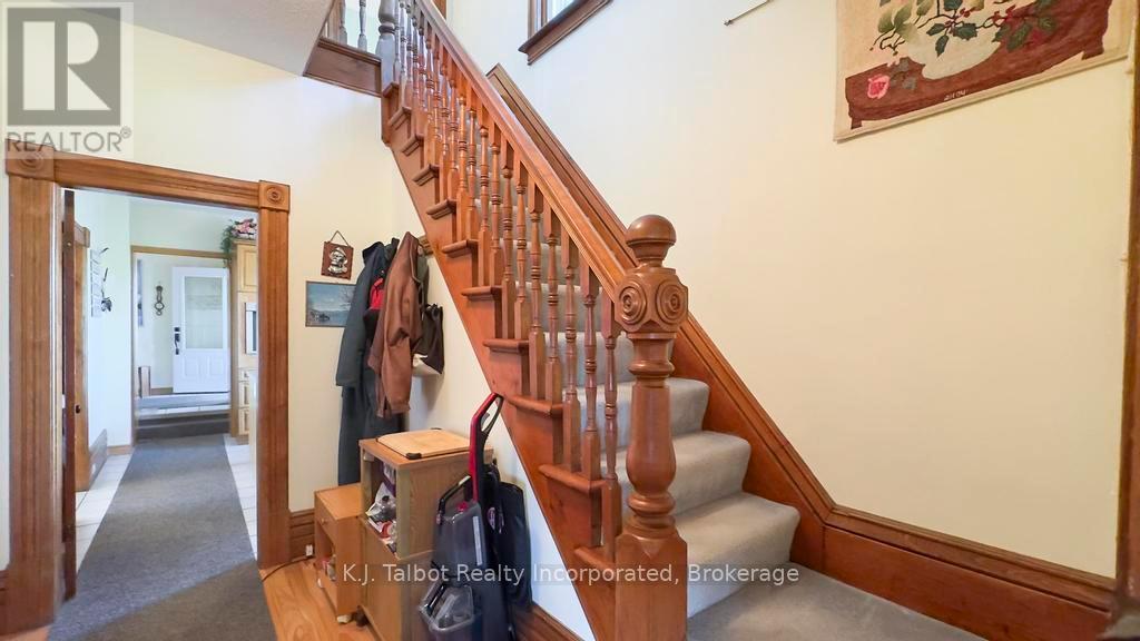 79823 Bluewater Highway, Central Huron, Ontario  N7A 3X8 - Photo 31 - X12307538