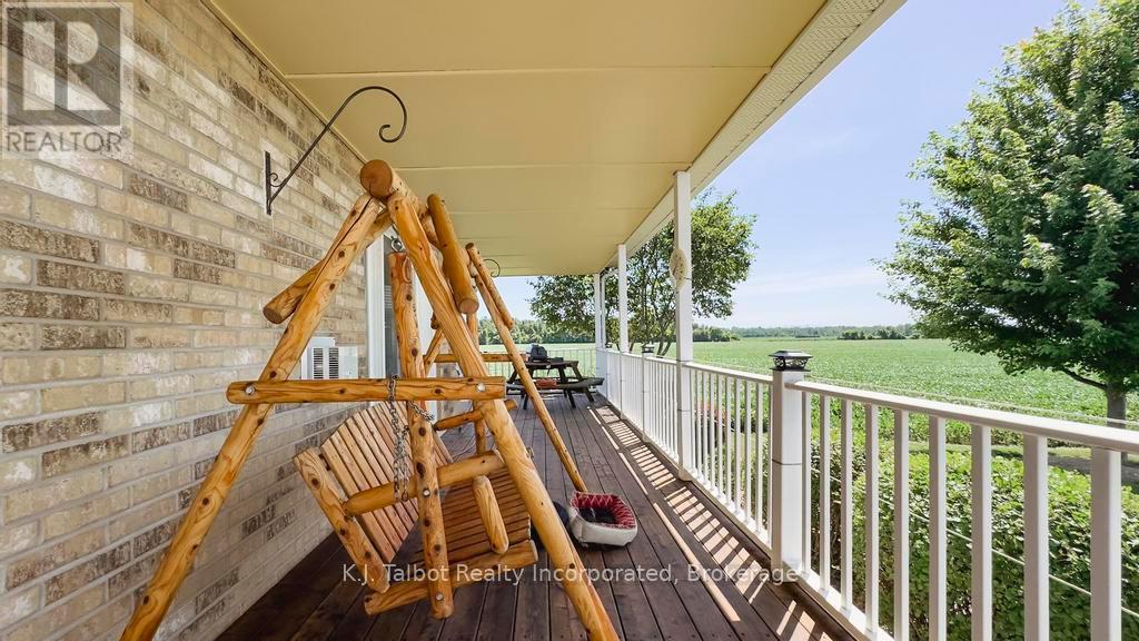 79823 Bluewater Highway, Central Huron, Ontario  N7A 3X8 - Photo 7 - X12307538