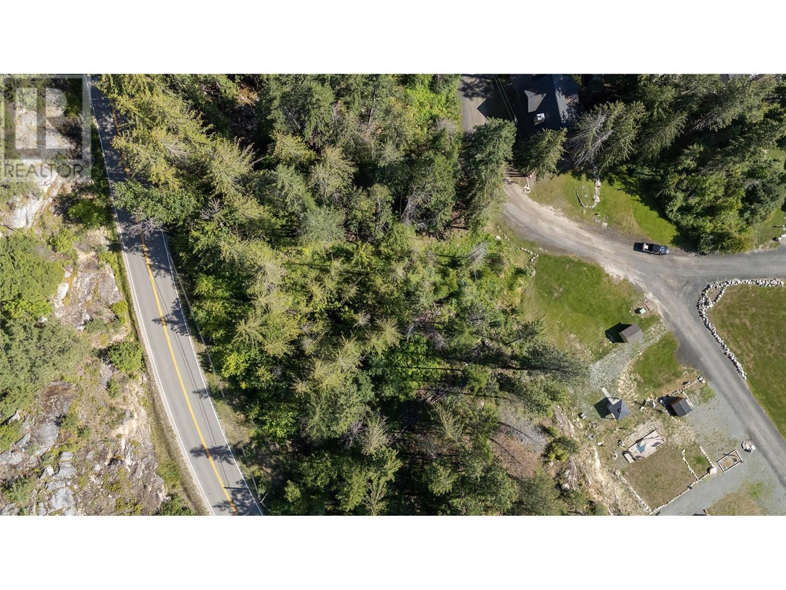 100 Laguna Crescent, Twin Bays, British Columbia  V0B 1G0 - Photo 11 - 10353639