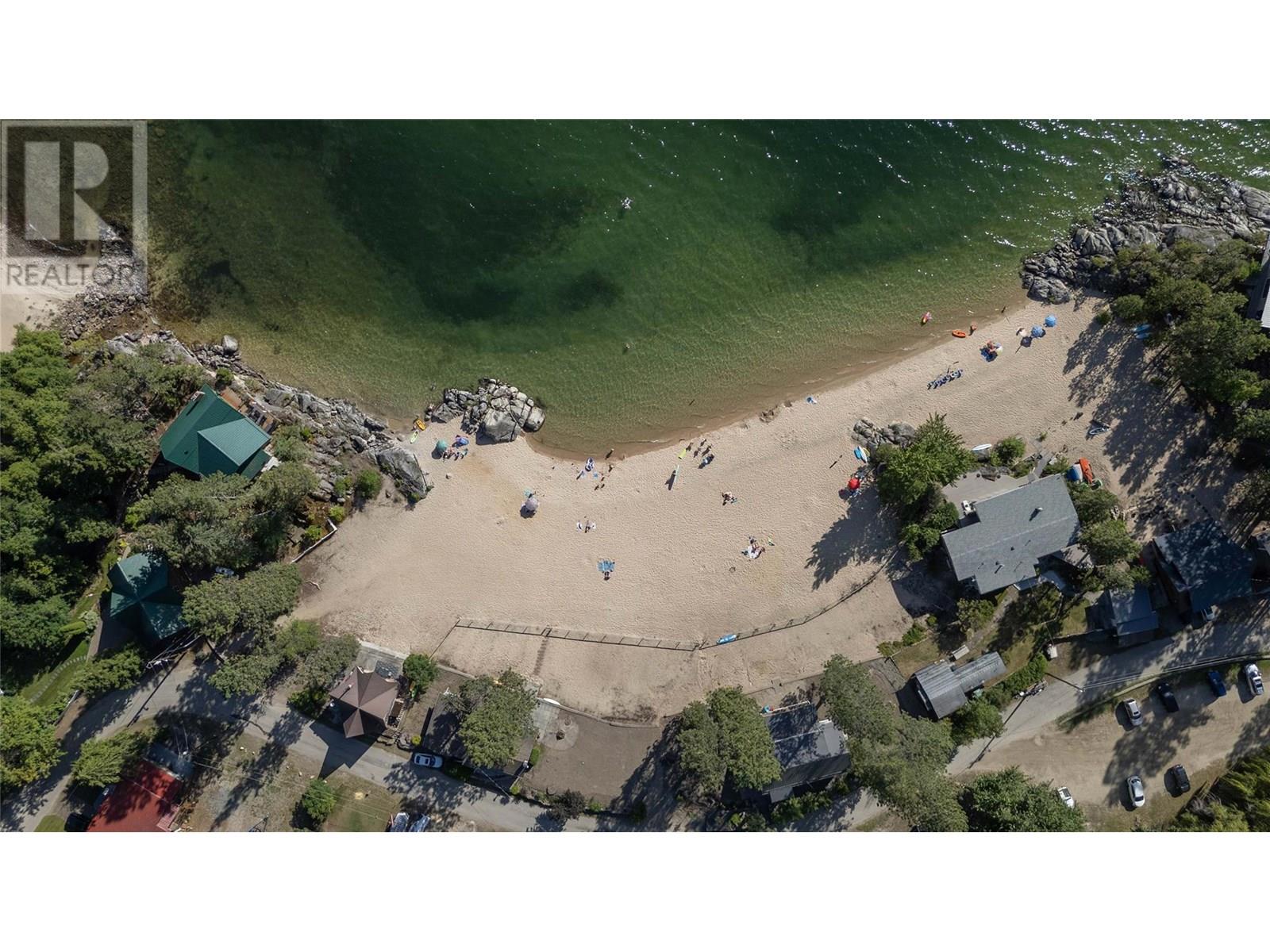 100 Laguna Crescent, Twin Bays, British Columbia  V0B 1G0 - Photo 16 - 10353639