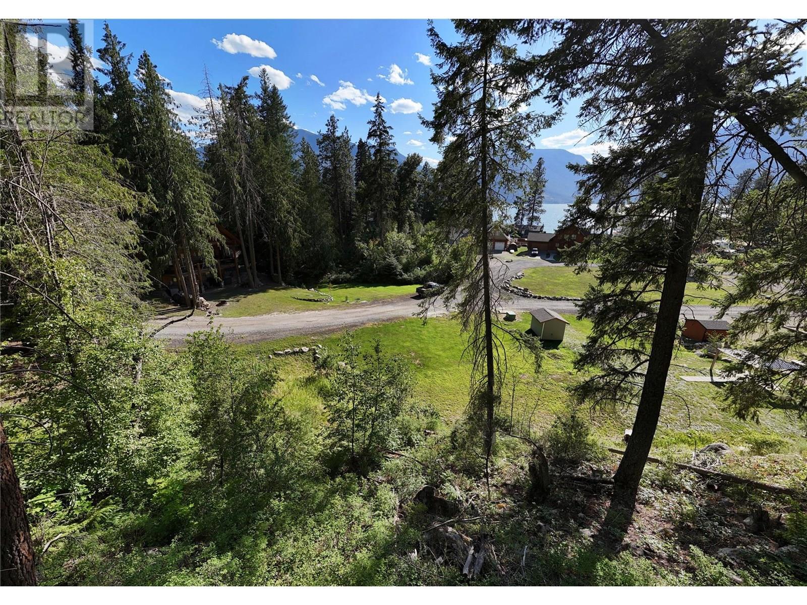 100 Laguna Crescent, Twin Bays, British Columbia  V0B 1G0 - Photo 10 - 10353639