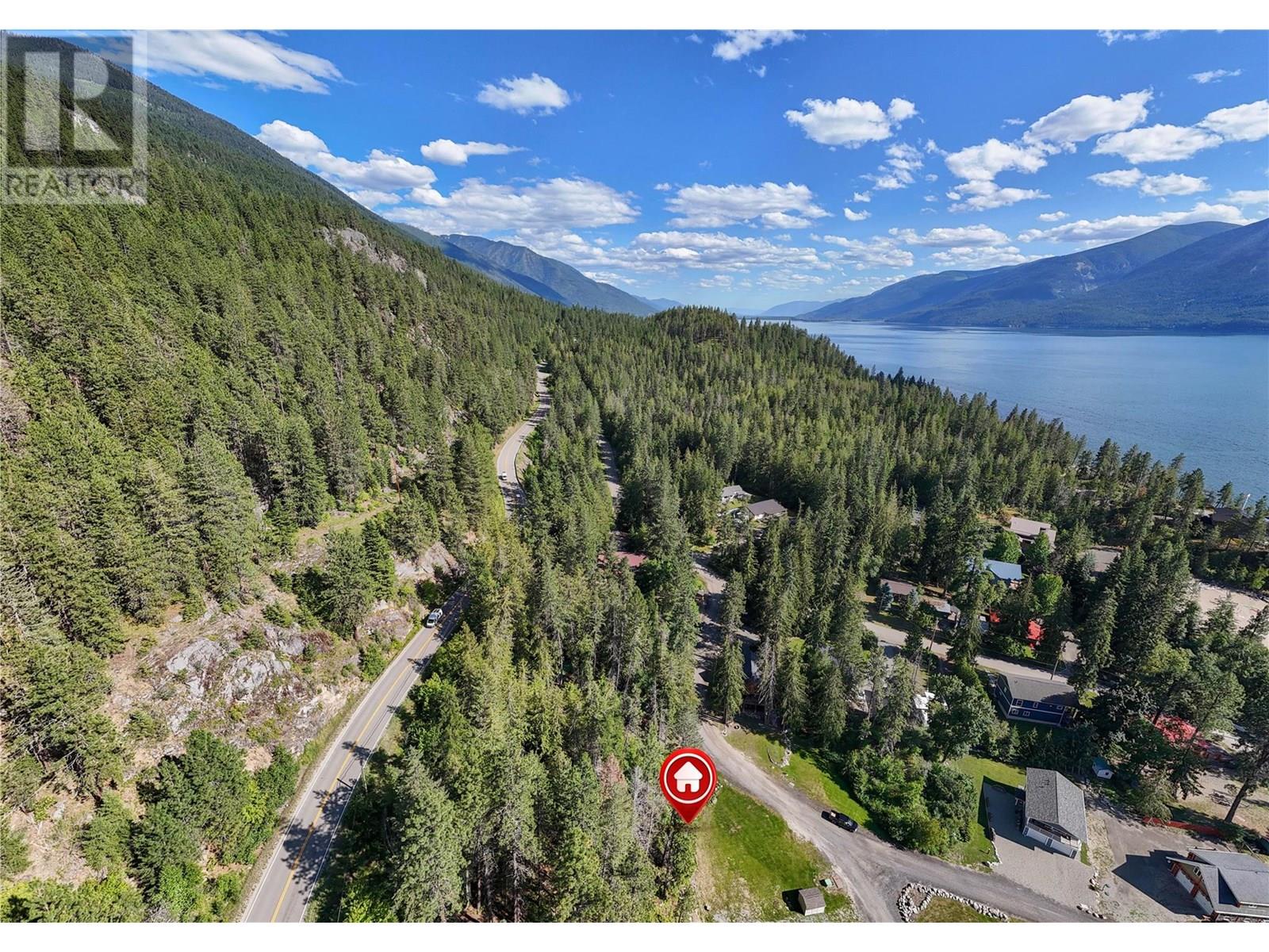 100 Laguna Crescent, Twin Bays, British Columbia  V0B 1G0 - Photo 6 - 10353639