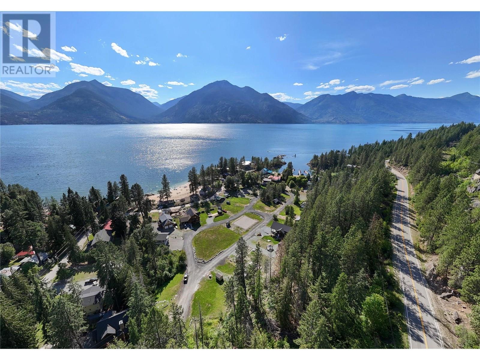 100 Laguna Crescent, Twin Bays, British Columbia  V0B 1G0 - Photo 23 - 10353639