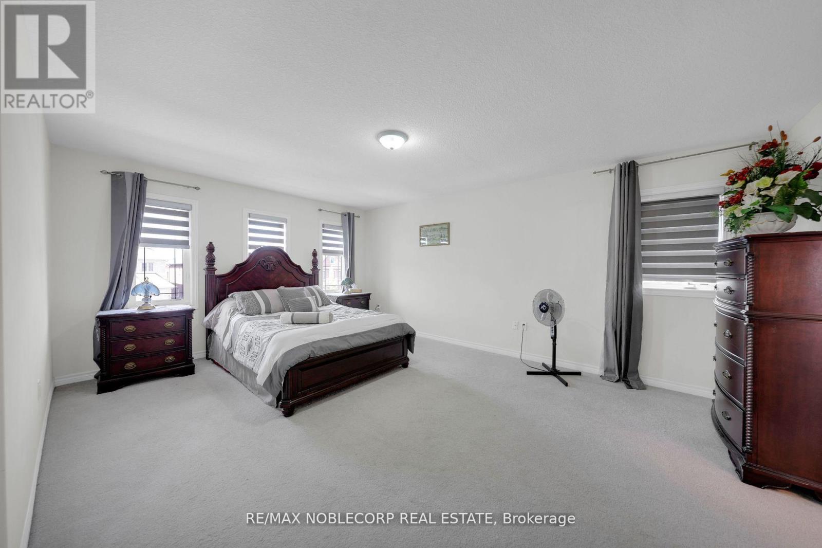 1 Walker Boulevard, New Tecumseth, Ontario  L9R 0N2 - Photo 18 - N12307331