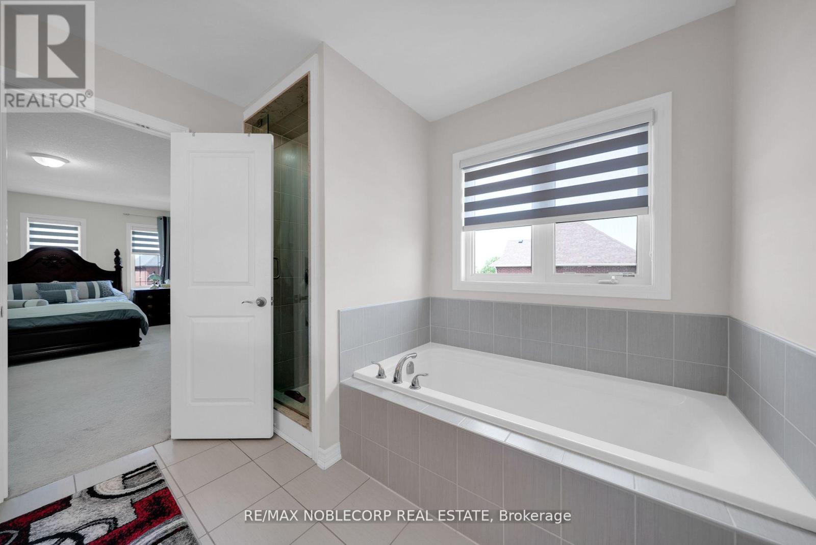 1 Walker Boulevard, New Tecumseth, Ontario  L9R 0N2 - Photo 22 - N12307331