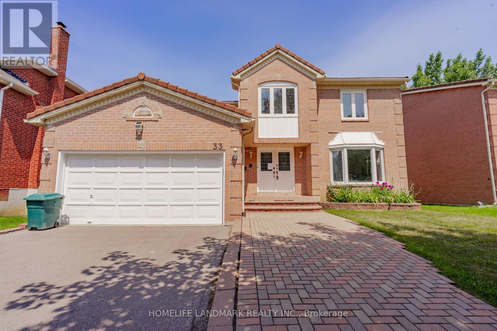 Property at 33 JOHN STIVER CRESCENT image 1