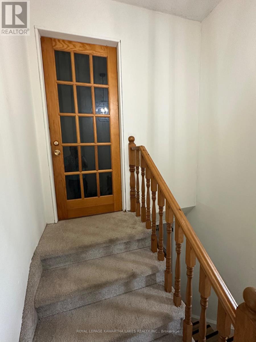 Property at 317 WILLIAM STREET N image 5