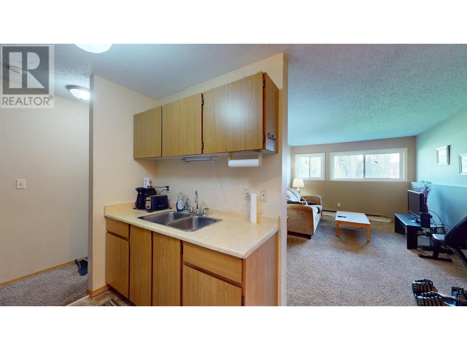 10 Cariboo Drive 114