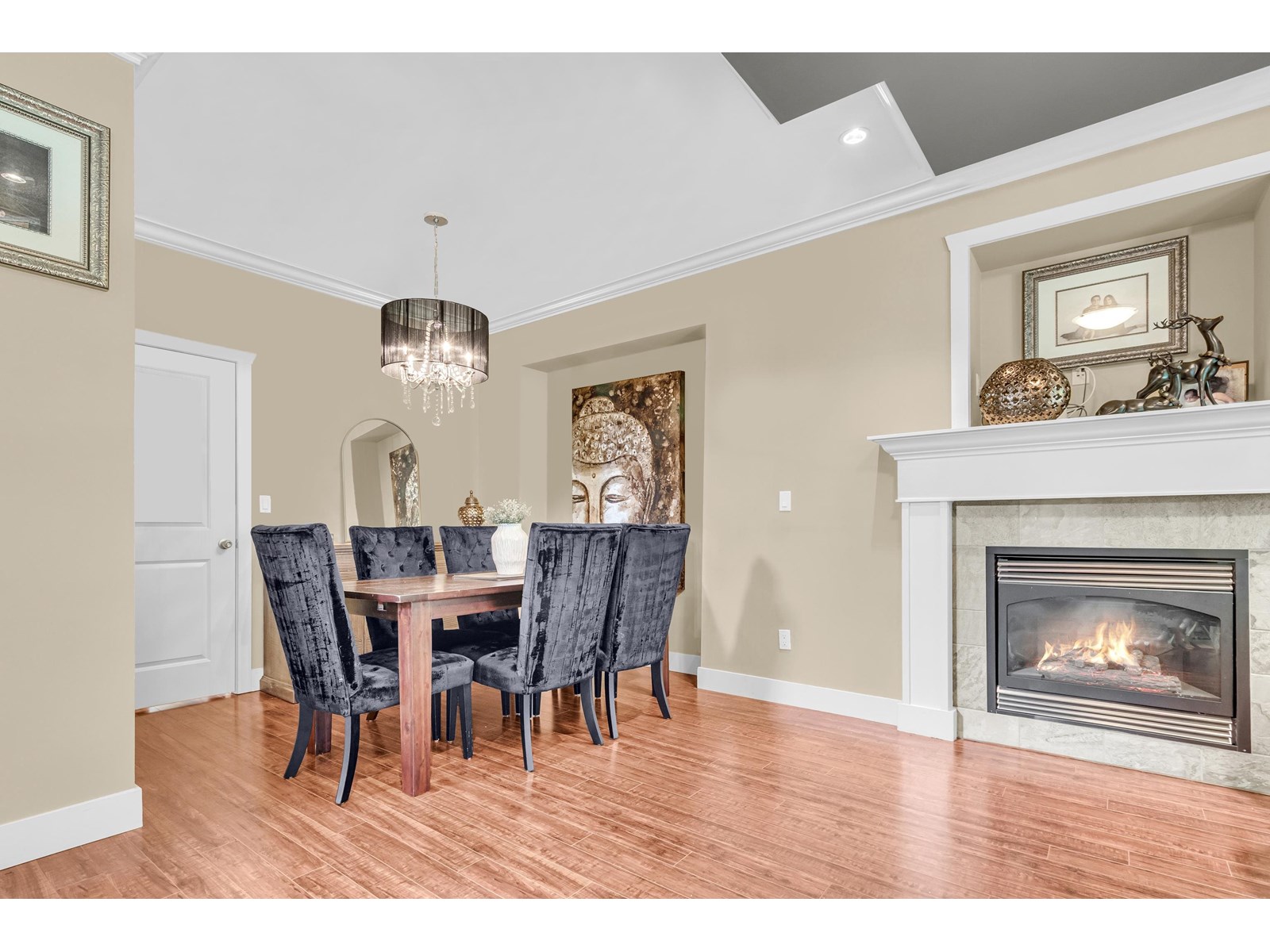 Property at 6925 196 STREET image 3