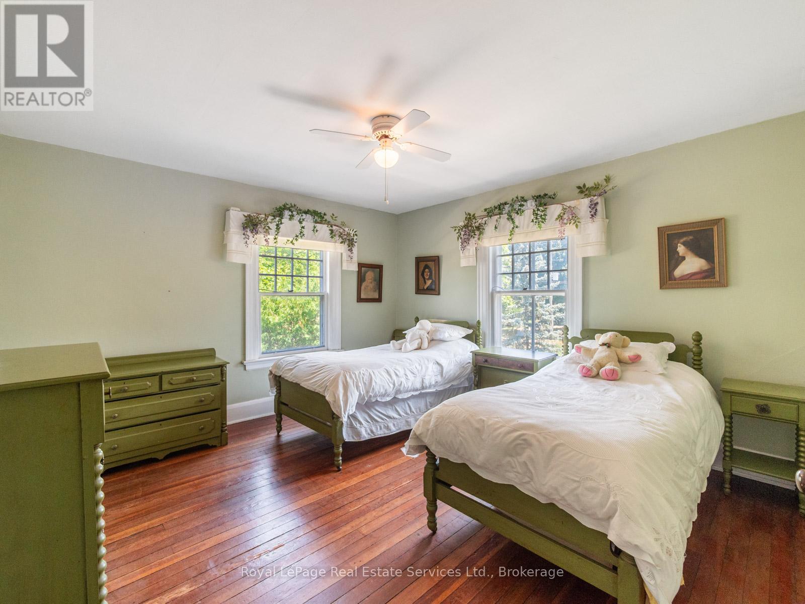 3175 Lakeshore Road W, Oakville, Ontario  L6L 1J7 - Photo 24 - W12307502