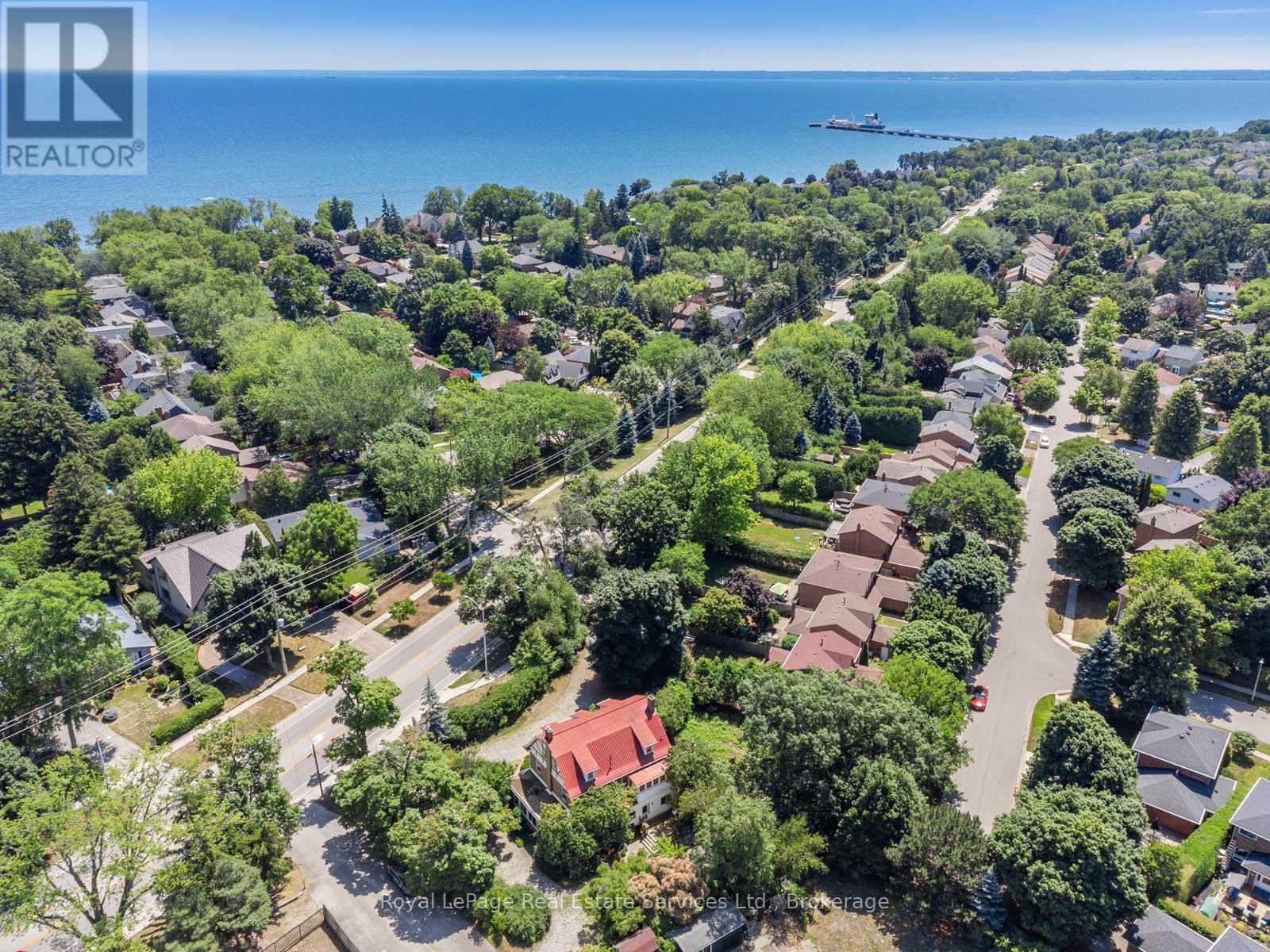 3175 Lakeshore Road W, Oakville, Ontario  L6L 1J7 - Photo 35 - W12307502