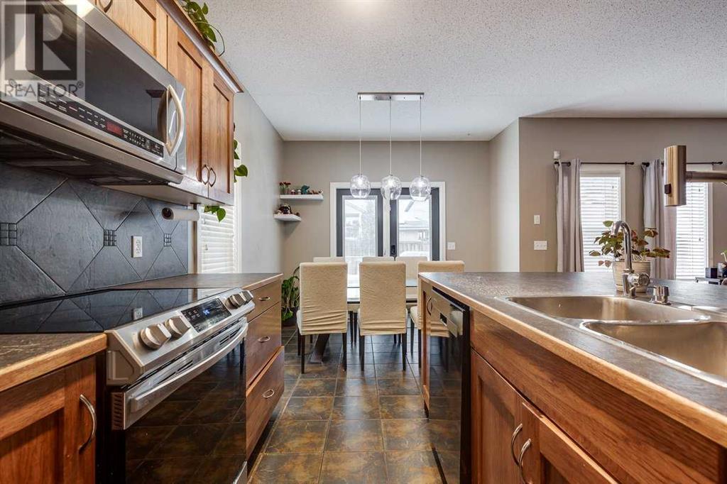 Property at 110 Jackson Close image 3
