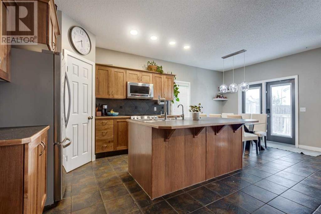 Property at 110 Jackson Close image 4