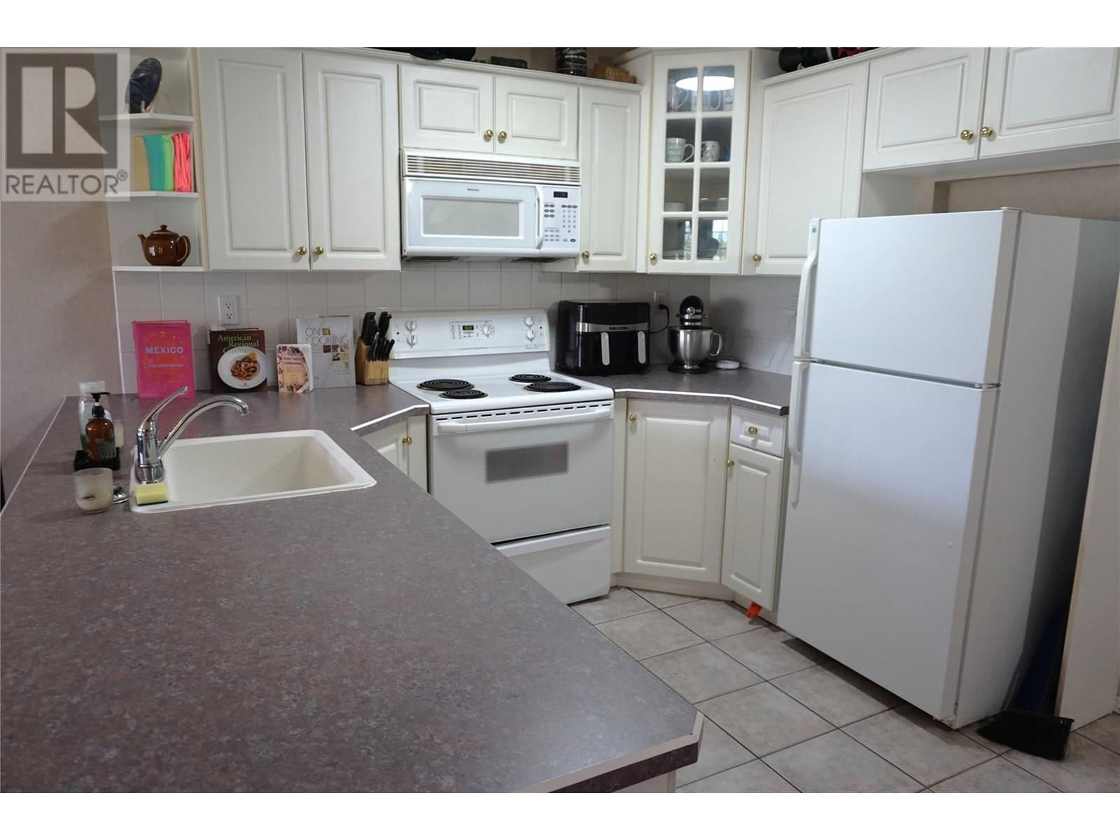 5052 Riverview Road Unit# 5014a, Fairmont Hot Springs, British Columbia  V0B 1L1 - Photo 5 - 10357242