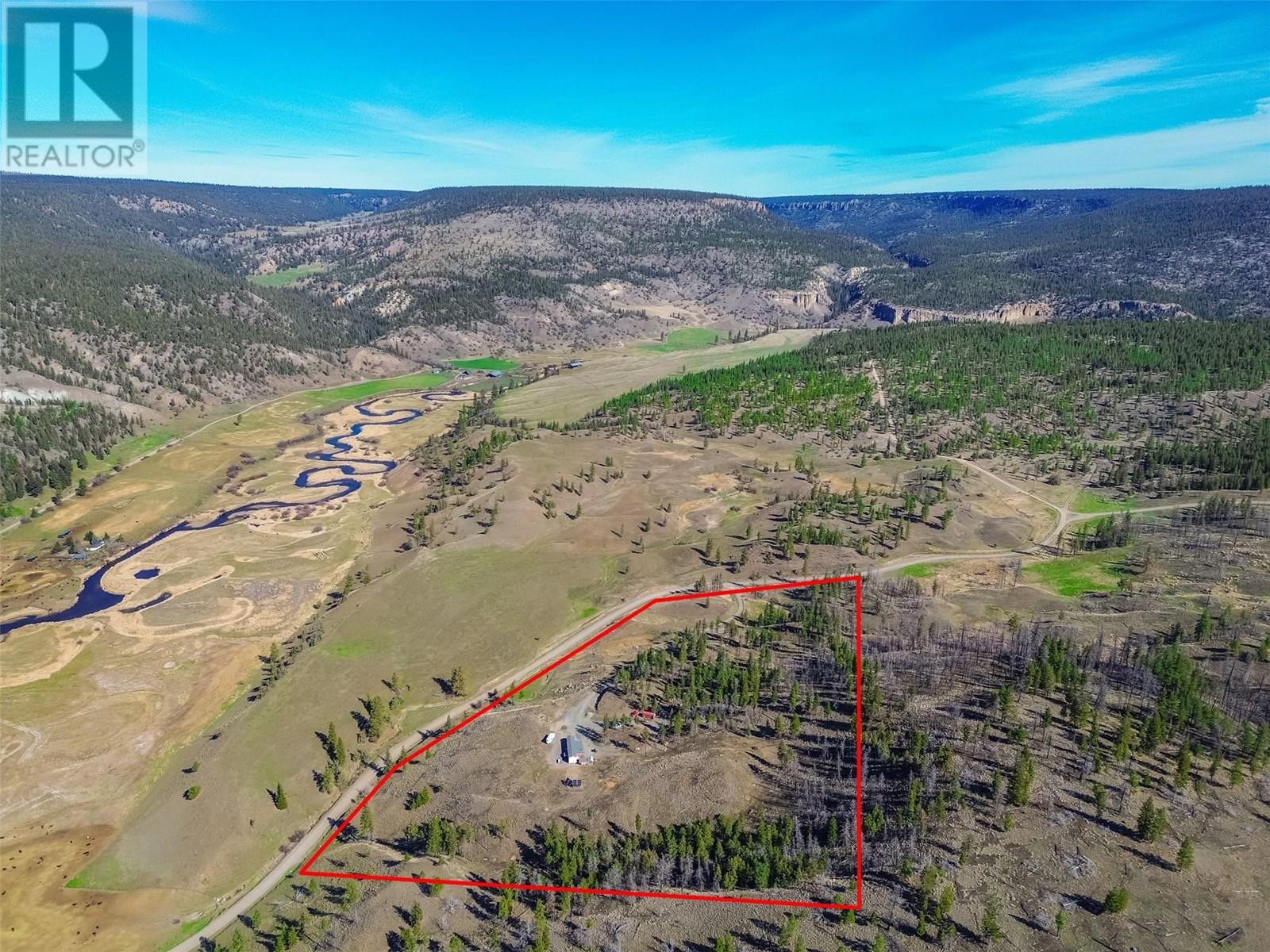 1832 Mound-Loon Lake Road, clinton, British Columbia