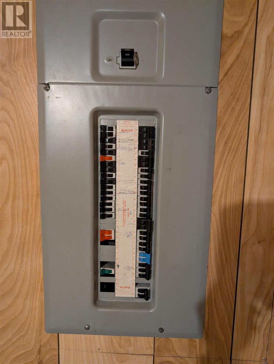 220 Des Sapins Ave, Dubreuilville, Ontario  P0S 1B0 - Photo 33 - SM252047