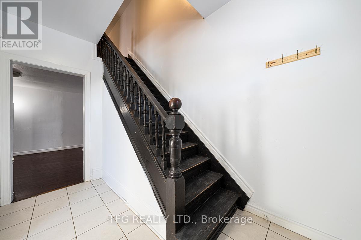 22 Brock Street E, Oshawa, Ontario  L1G 1R9 - Photo 15 - E12297982