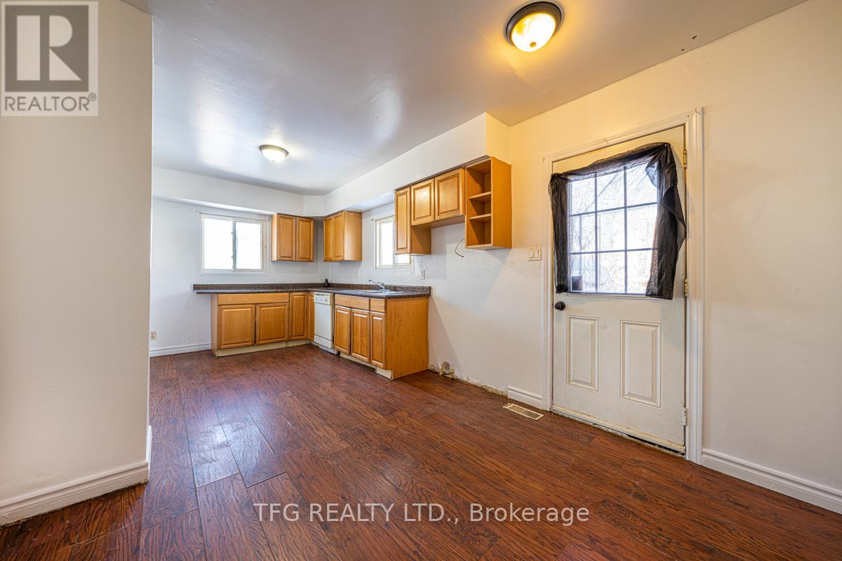 22 Brock Street E, Oshawa, Ontario  L1G 1R9 - Photo 10 - E12297982