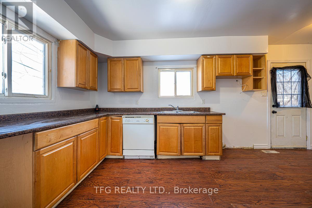 22 Brock Street E, Oshawa, Ontario  L1G 1R9 - Photo 11 - E12297982