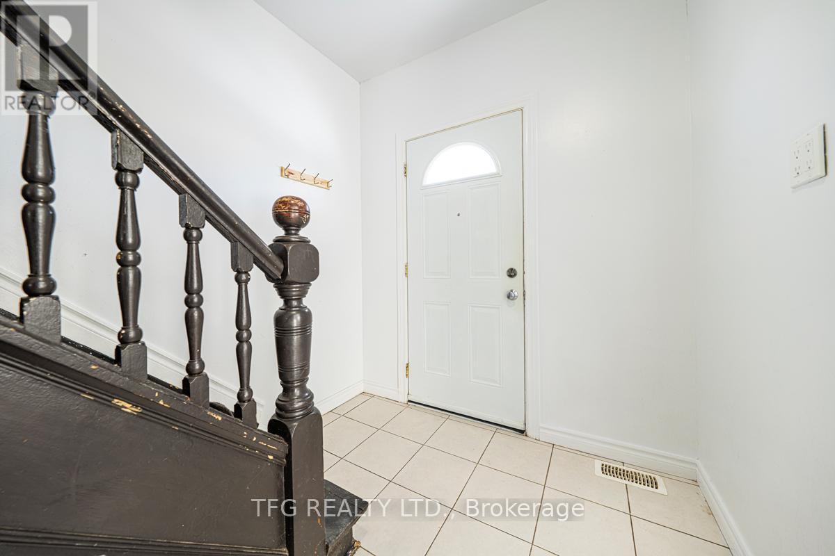 22 Brock Street E, Oshawa, Ontario  L1G 1R9 - Photo 4 - E12297982