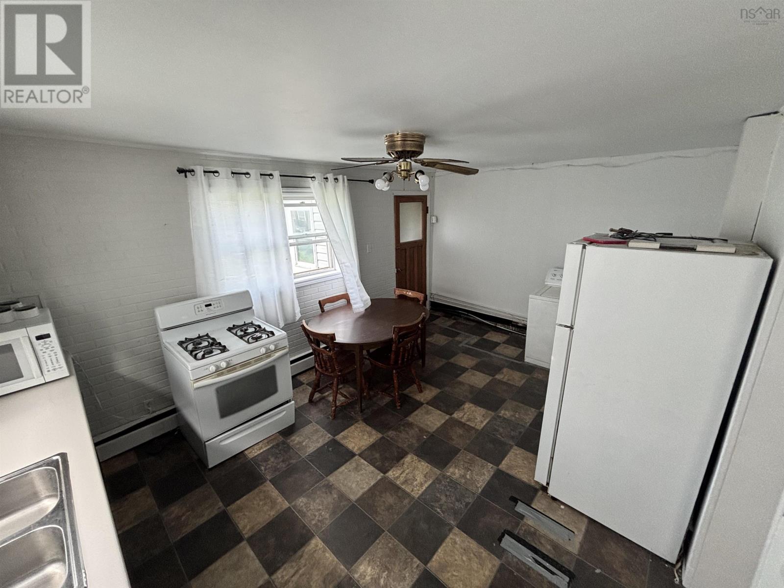 23 Quincy Street, Inverness, Nova Scotia  B0E 1N0 - Photo 11 - 202515455