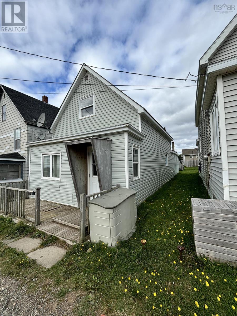 23 Quincy Street, Inverness, Nova Scotia  B0E 1N0 - Photo 3 - 202515455
