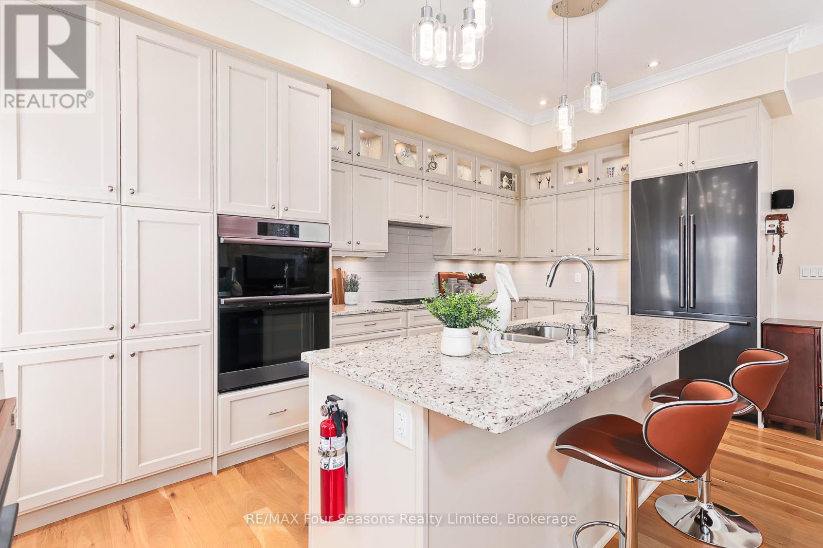 6 - 25 Emerson Mews, Collingwood, Ontario  L9Y 2X4 - Photo 9 - S12307602