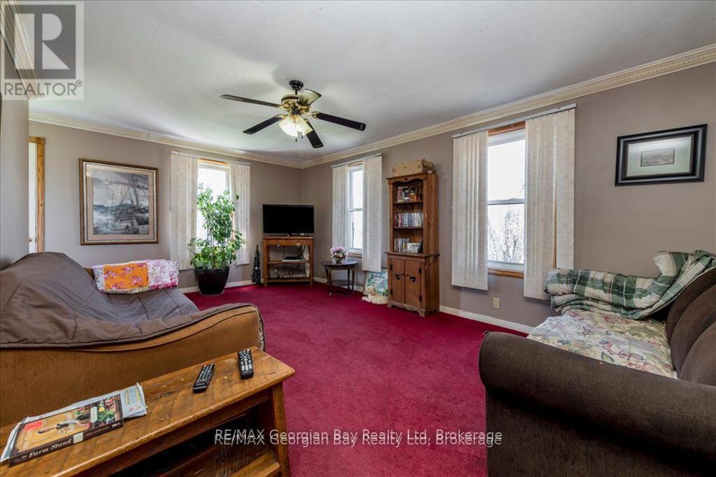 579 Marshall Road, Tiny, Ontario  L4R 0E3 - Photo 10 - S12307617