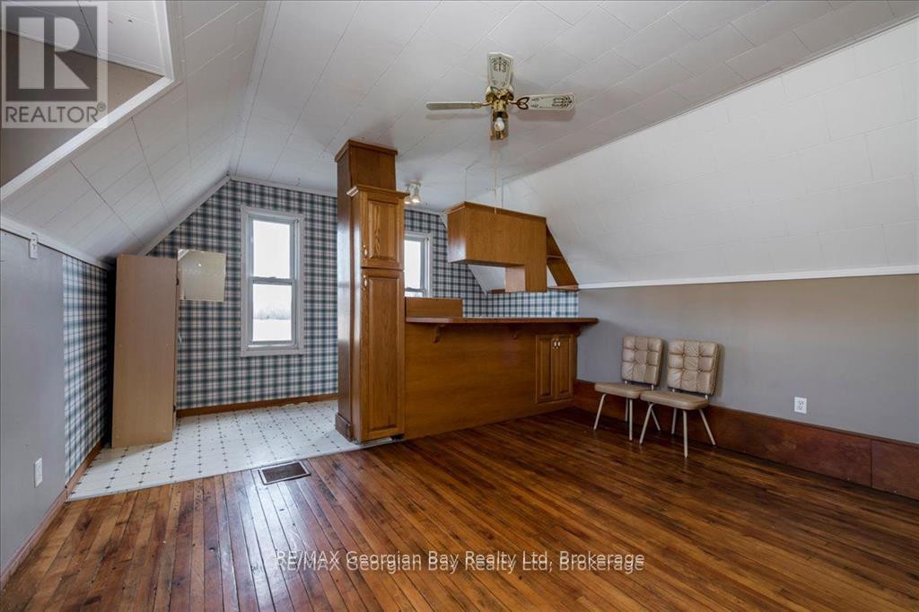 579 Marshall Road, Tiny, Ontario  L4R 0E3 - Photo 15 - S12307617