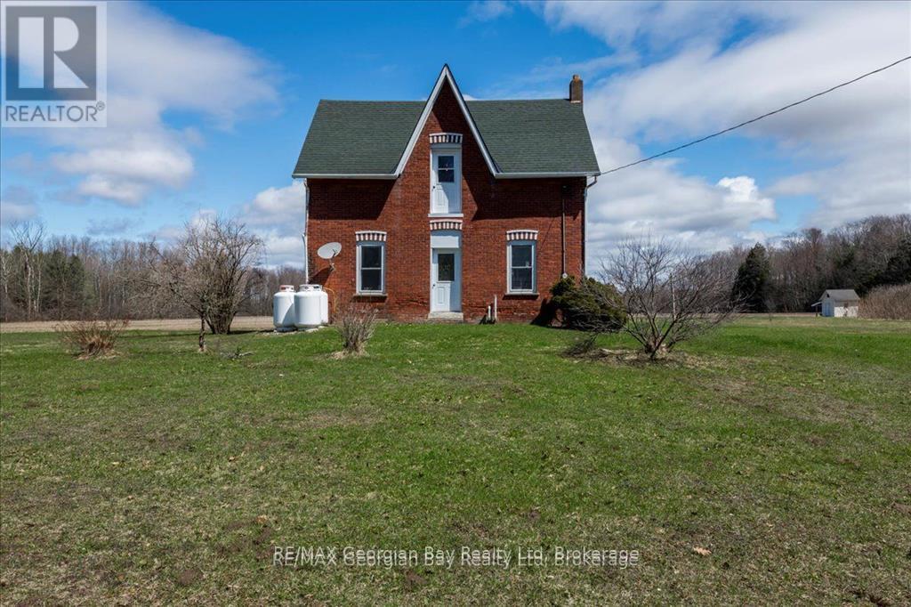 579 Marshall Road, Tiny, Ontario  L4R 0E3 - Photo 2 - S12307617