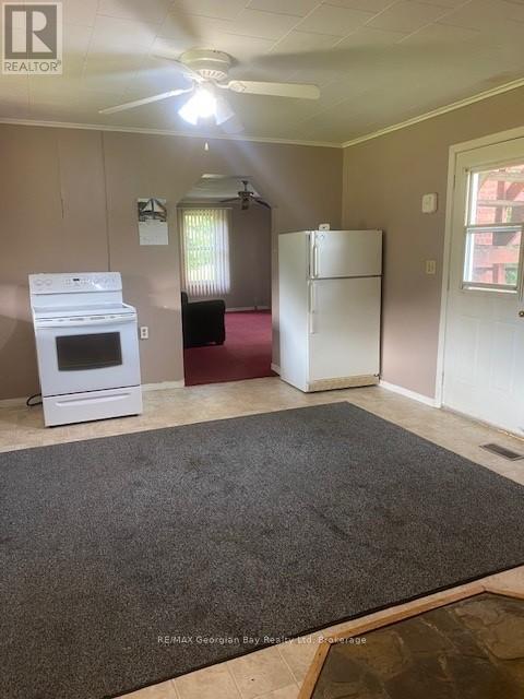 579 Marshall Road, Tiny, Ontario  L4R 0E3 - Photo 7 - S12307617