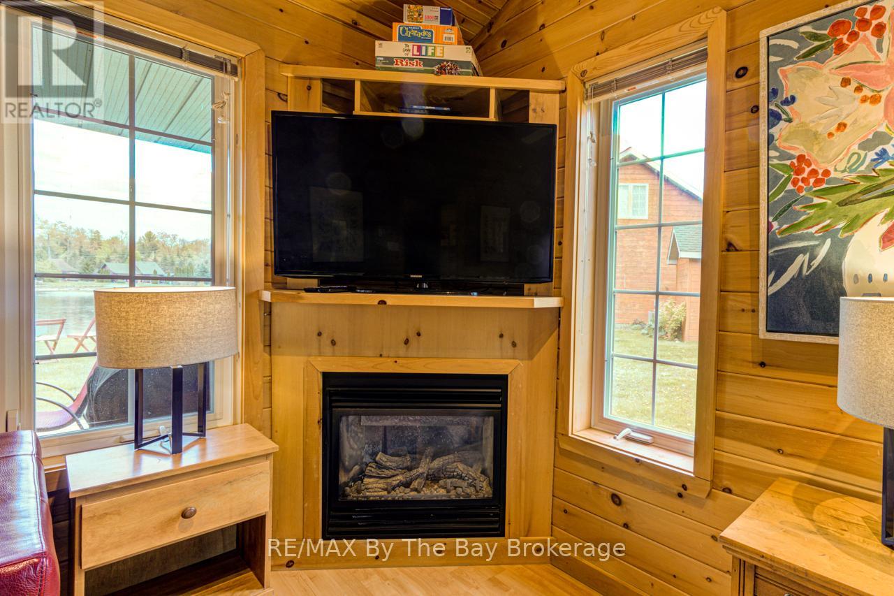 49 Cabin Crescent, Wasaga Beach, Ontario  L9Z 1X7 - Photo 11 - S12307678