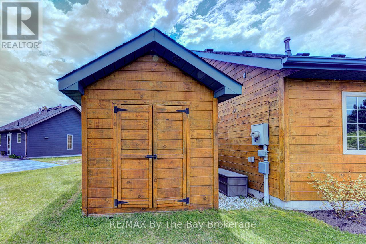 49 Cabin Crescent, Wasaga Beach, Ontario  L9Z 1X7 - Photo 23 - S12307678