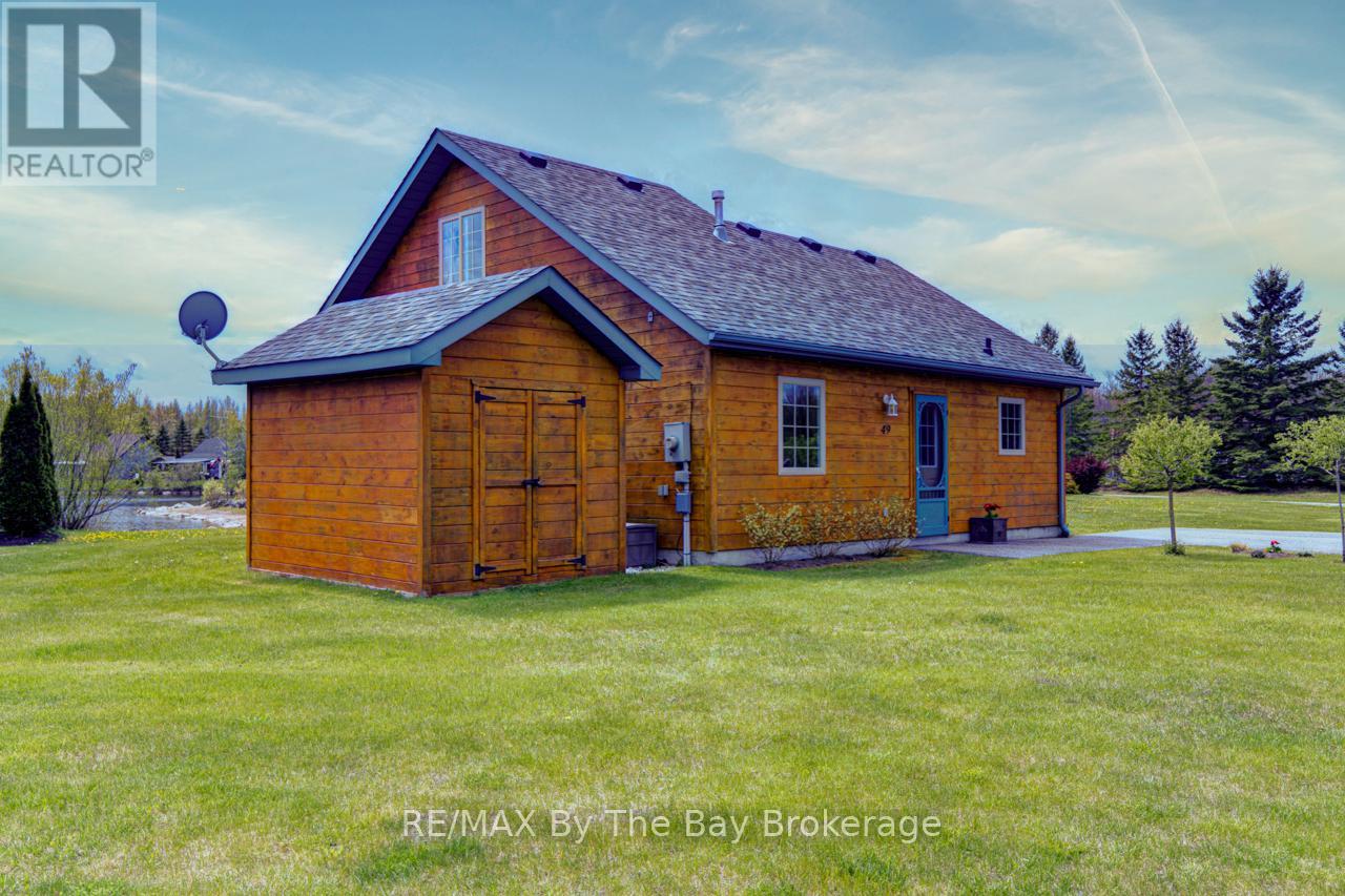 49 Cabin Crescent, Wasaga Beach, Ontario  L9Z 1X7 - Photo 3 - S12307678