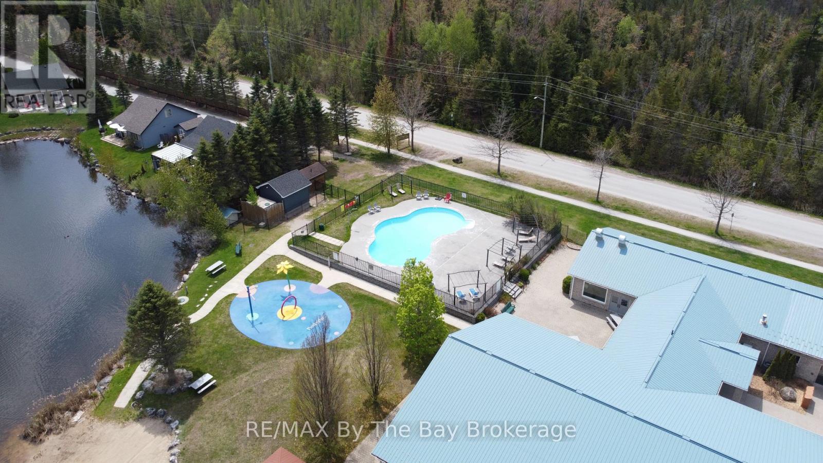 49 Cabin Crescent, Wasaga Beach, Ontario  L9Z 1X7 - Photo 37 - S12307678